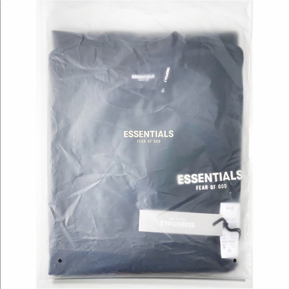 *SOLD* Fear Of God Essentials Photo Long Sleeve - Picture 2 of 4